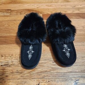 Manitobah Tipi slipper US Size 6 Unisex